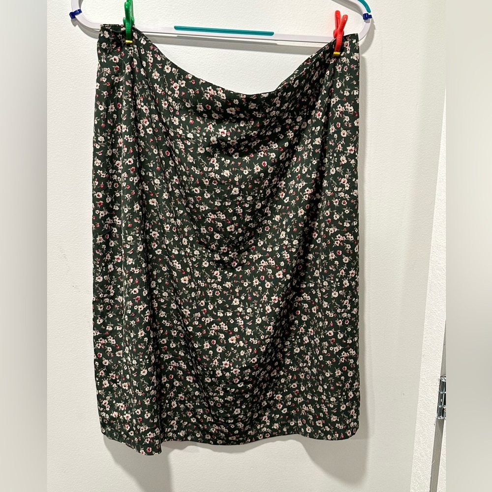 Shein Floral Skirt 1XL